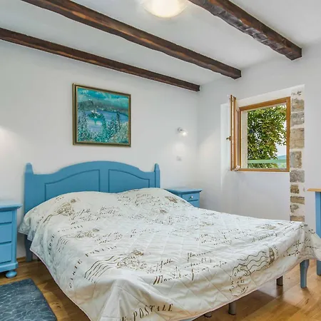 Kiara Villa *